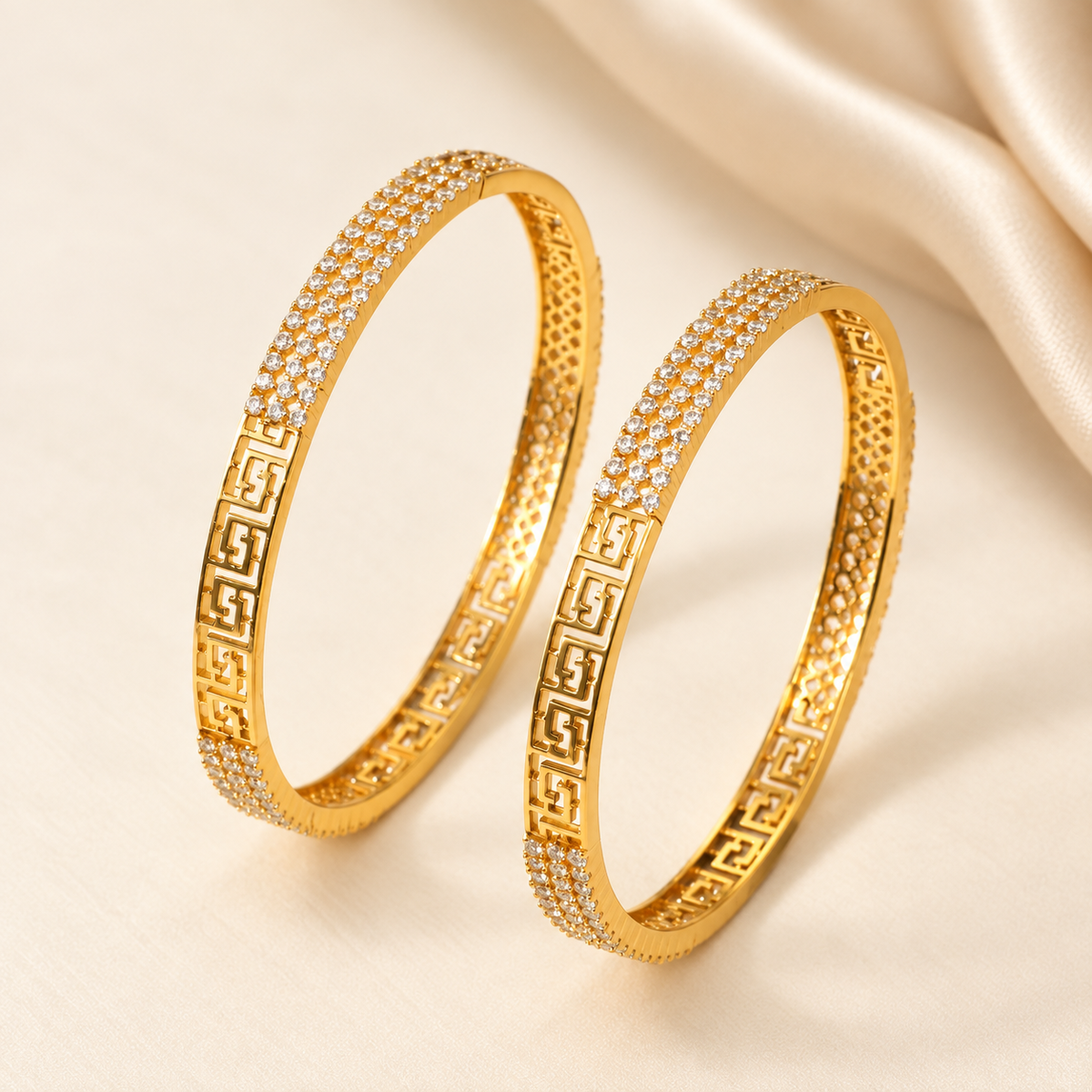 BANGLES