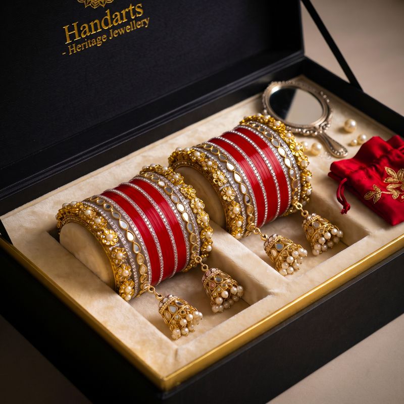 HANDARTS Metal, Plastic Bangle Set (Pack of 40)